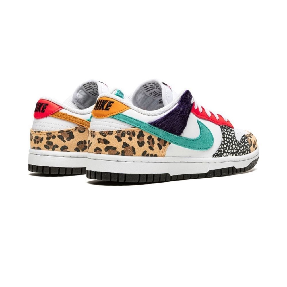 New NIKE SAFARI DUNKS